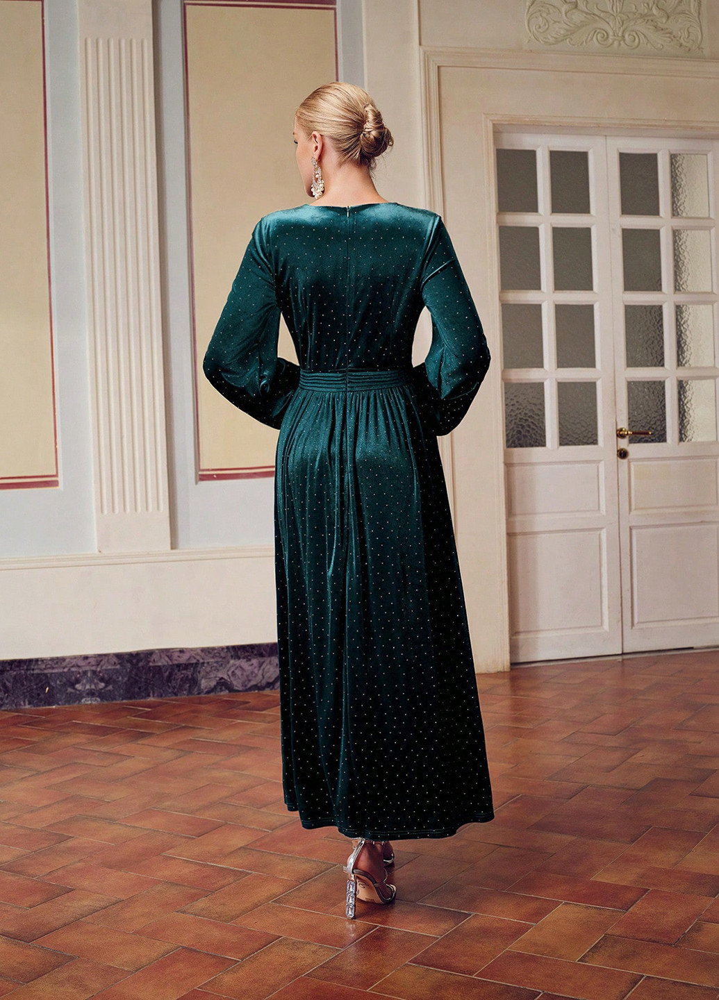 Смарагдова вечірня сукня кльош SHEIN однотонна