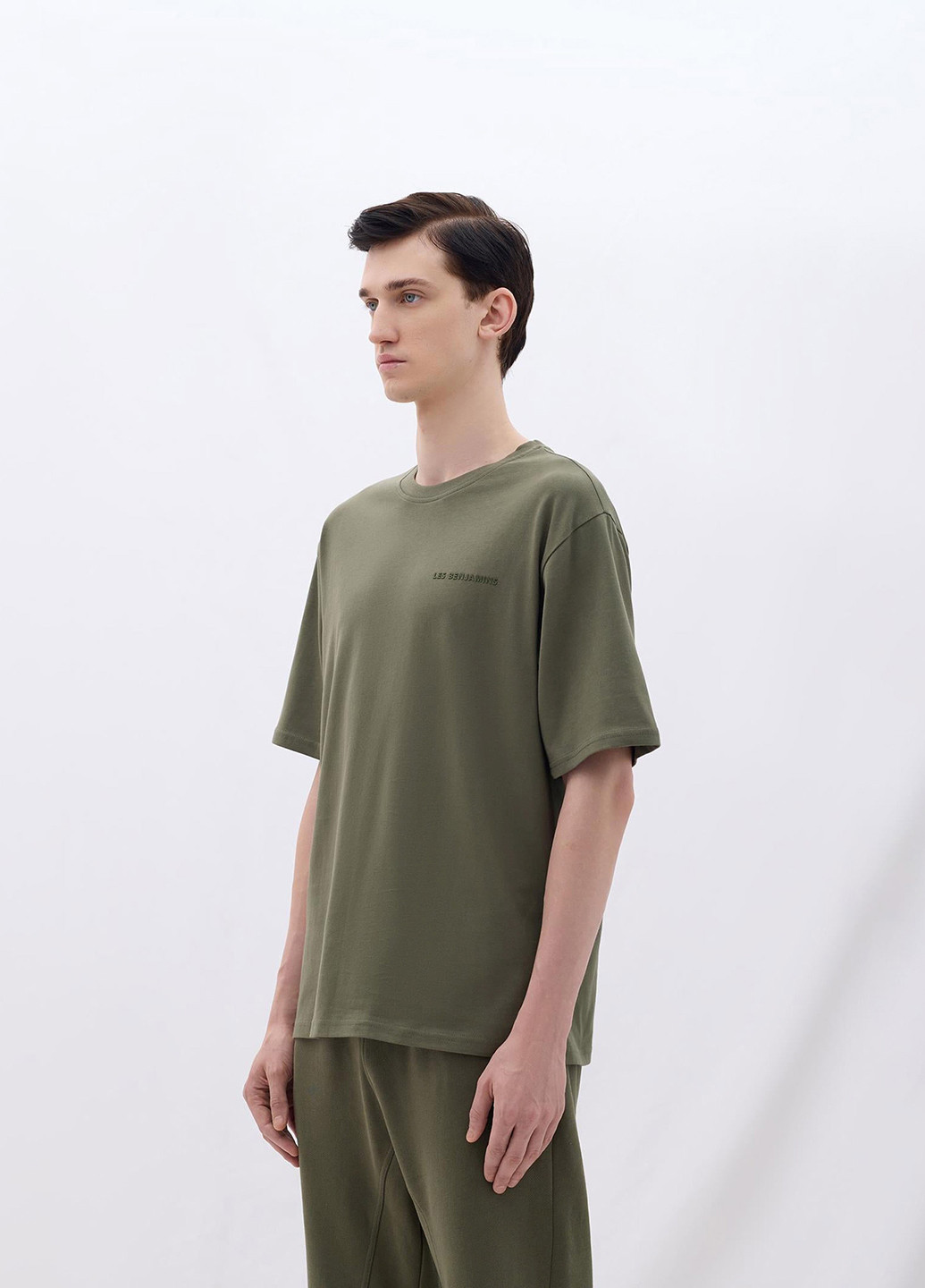 Хаки (оливковая) футболка Les Benjamins