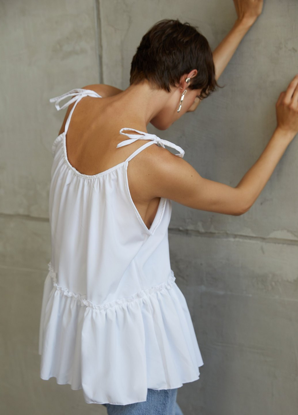 Белая летняя летняя блуза на завязках Gepur