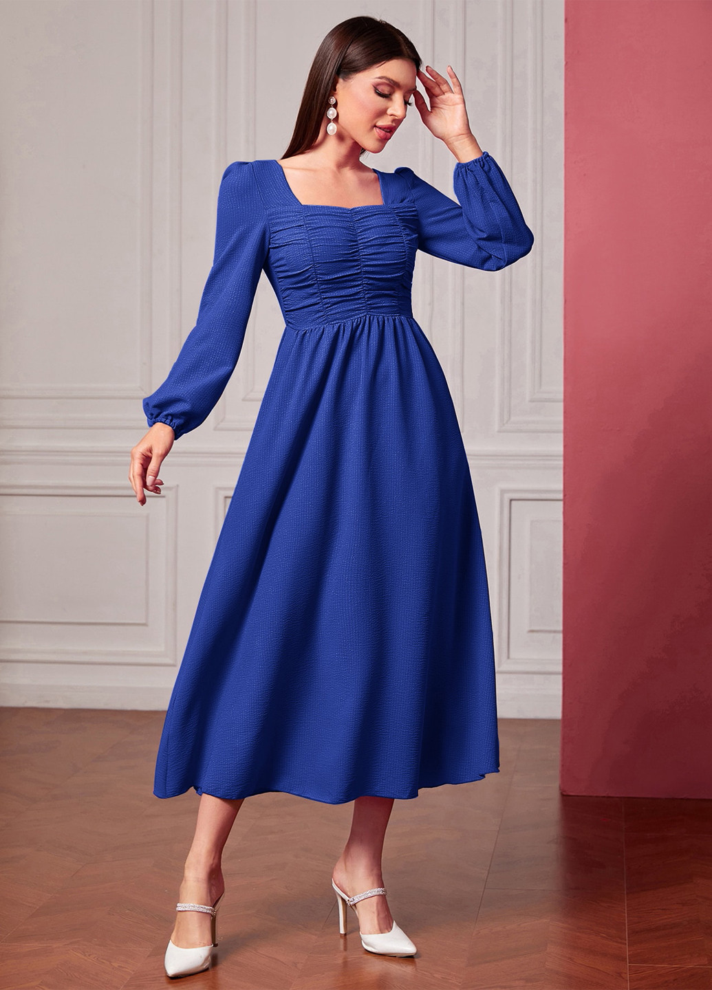 Синя кежуал сукня Moosta однотонна