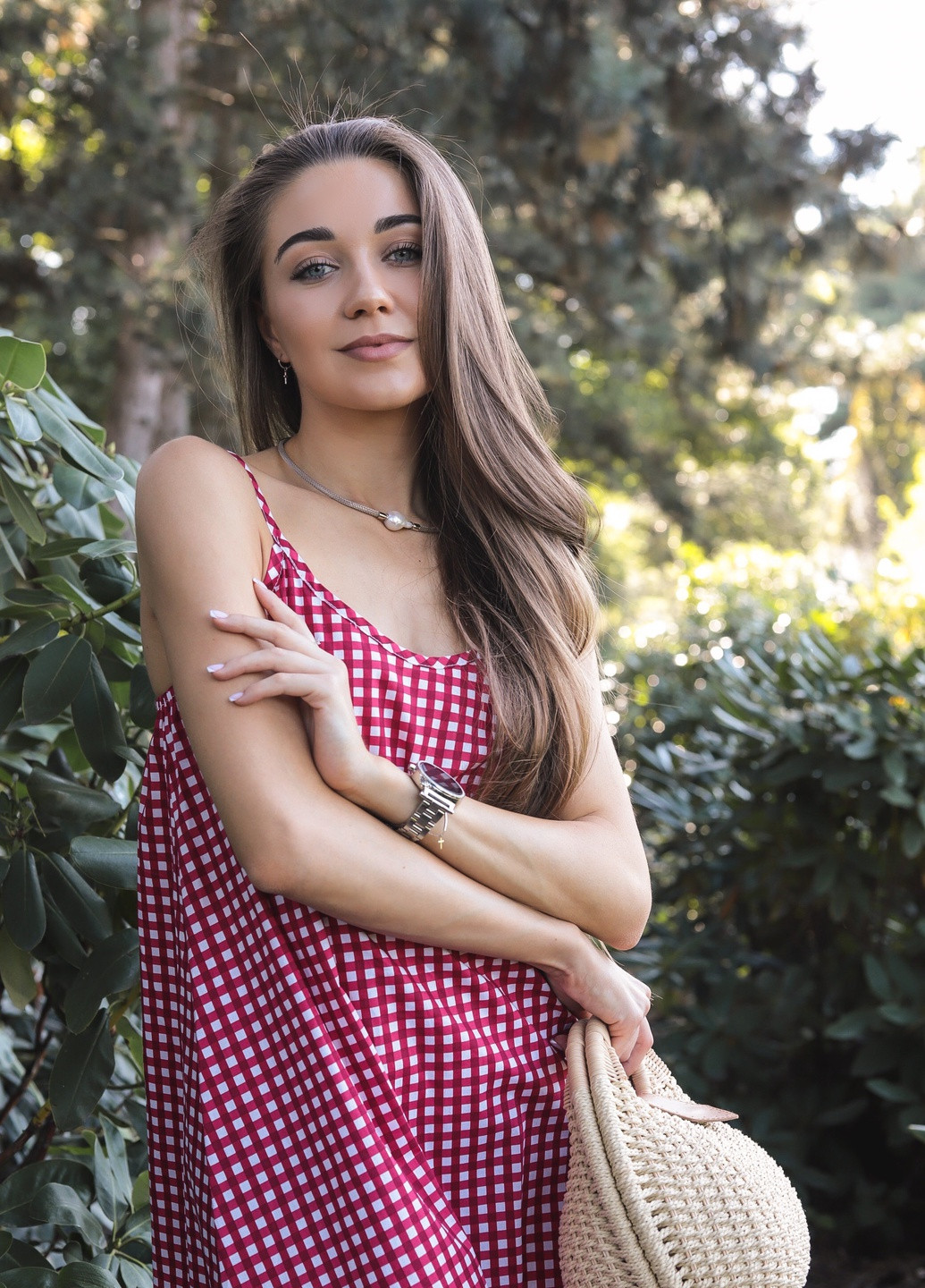 Красное повседневный платье - трапеция, сарафан на бретелях INNOE в клетку