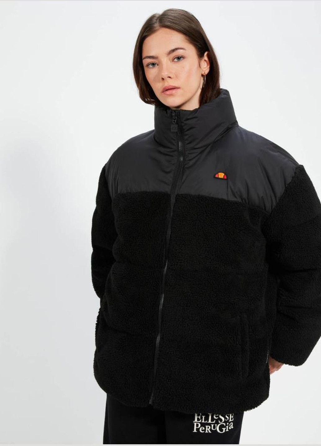 Черная зимняя куртка sgt19175-011 Ellesse SIMONETTI PADDED