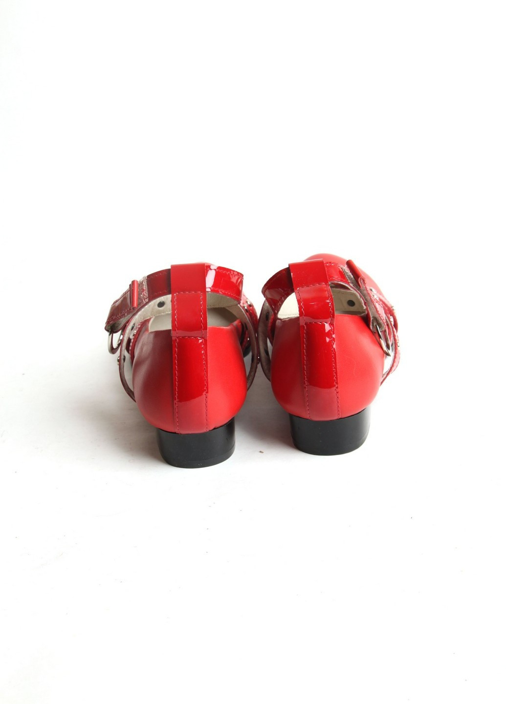 Красные туфли Palaris