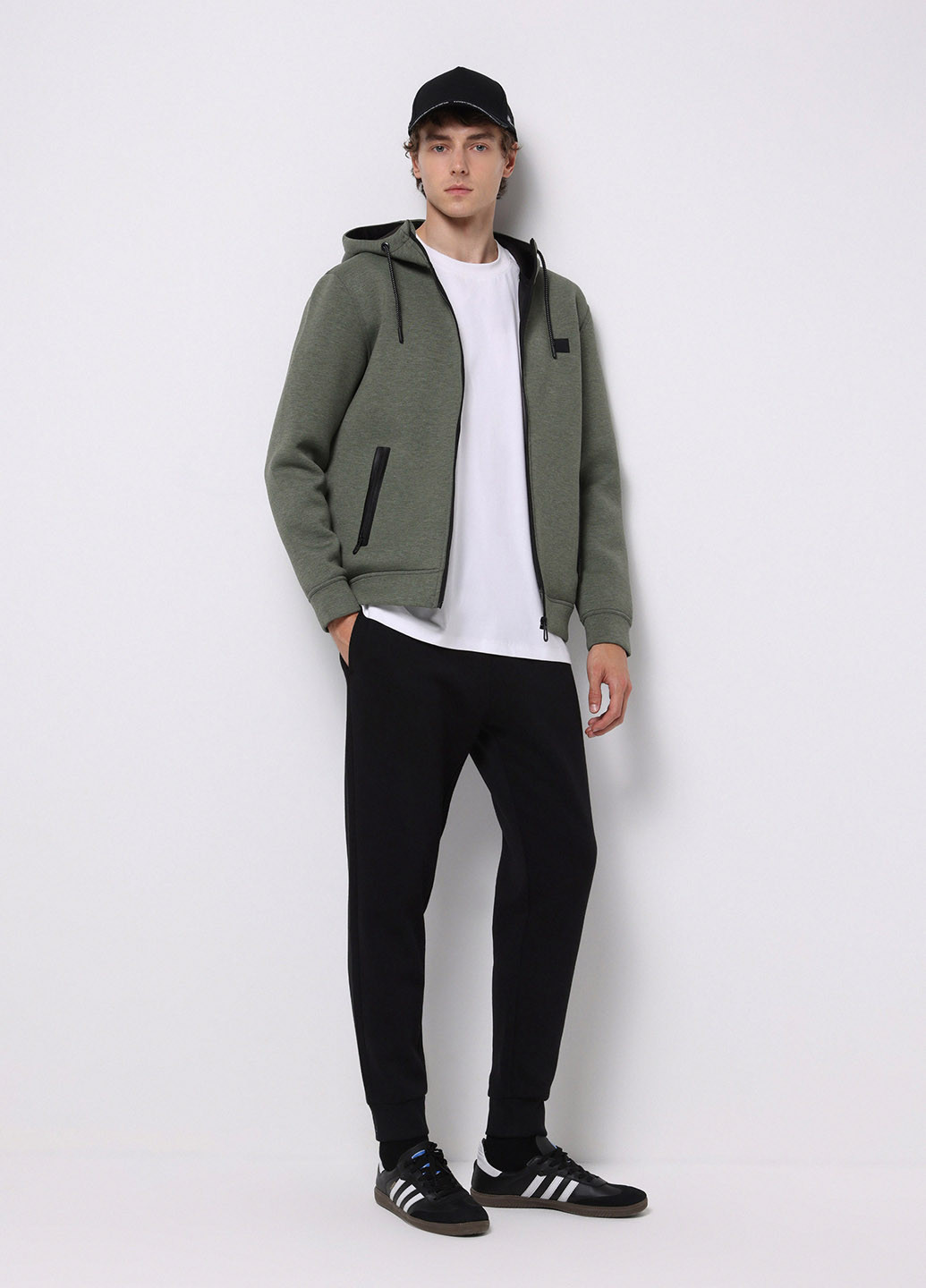 Черные спортивные демисезонные джоггеры брюки Colin's