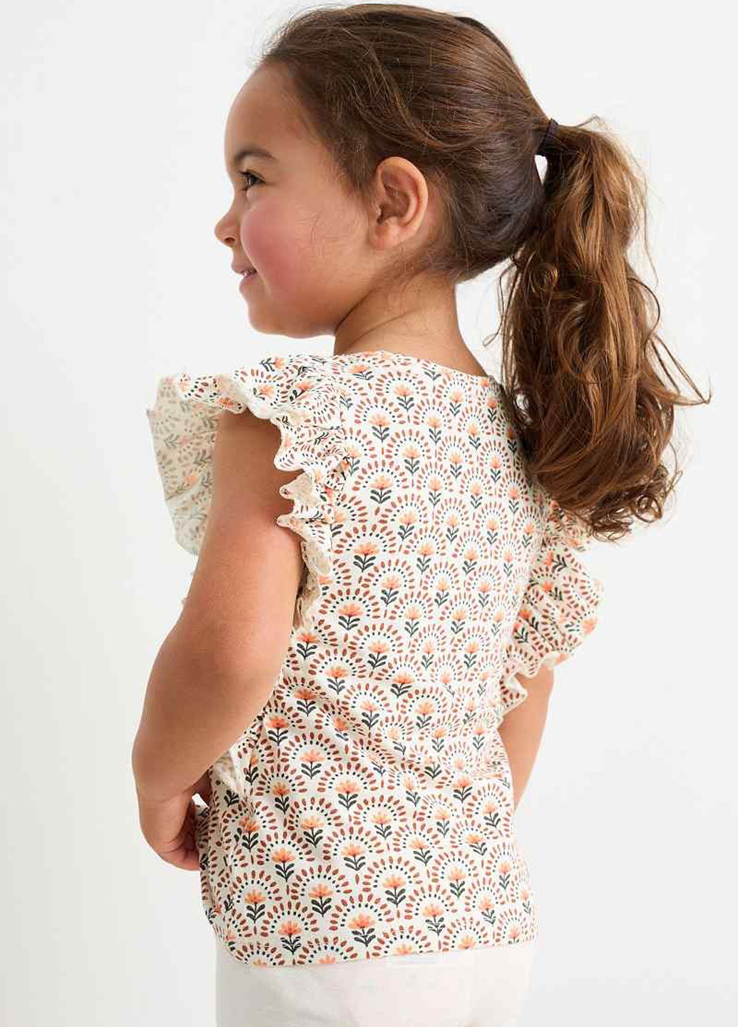 Комбінована літня футболка C&A