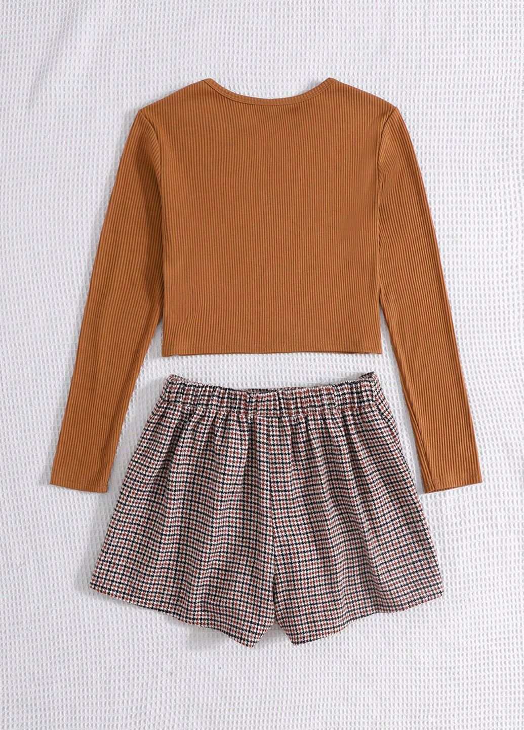 Комбінований демісезонний комплект (лонгслів, спідниця-шорти) SHEIN