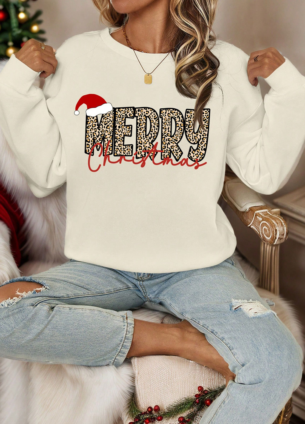 Молочный свитшот SHEIN новогодний без декора (334101426)