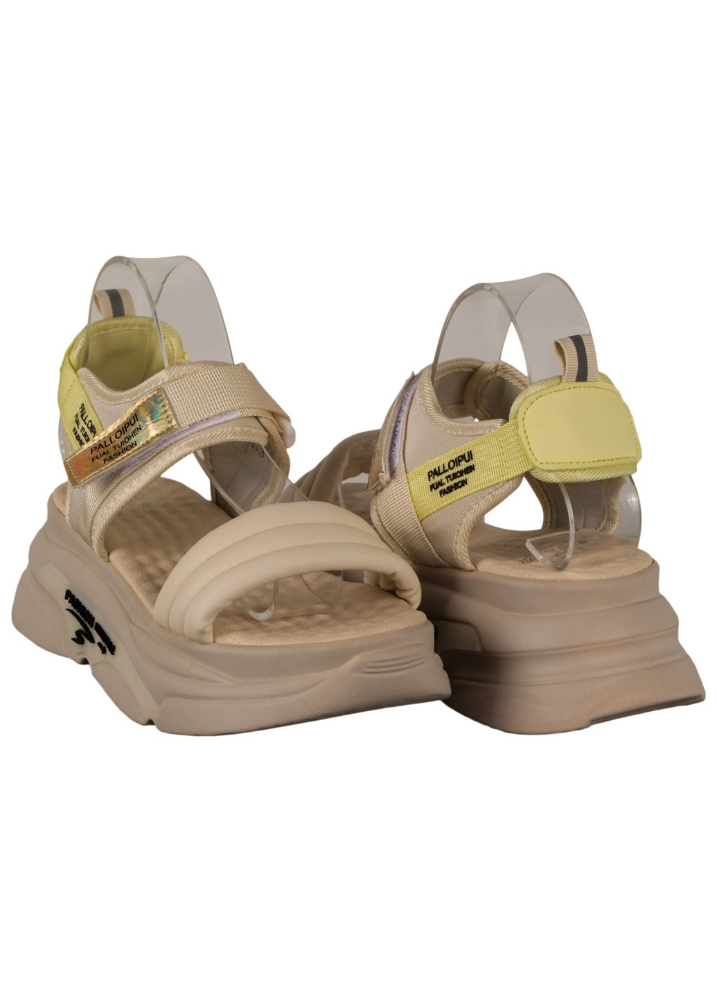 Бежевые женские босоножки 198348 Pino Dangio на липучке