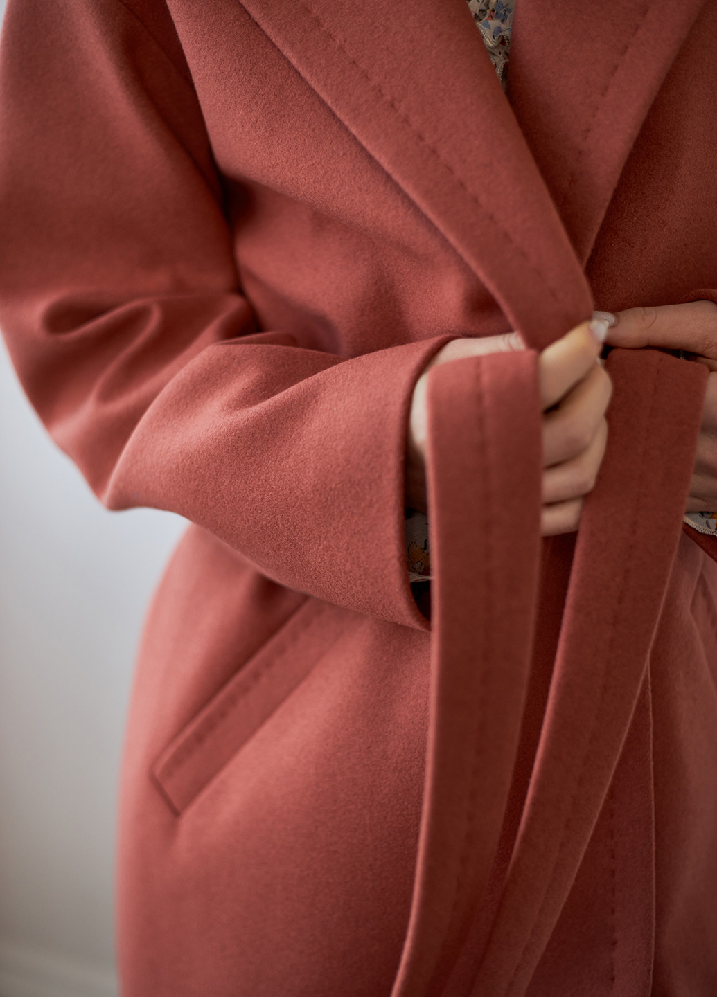 Рожеве демісезонне Пальто двобортне MiNiMax