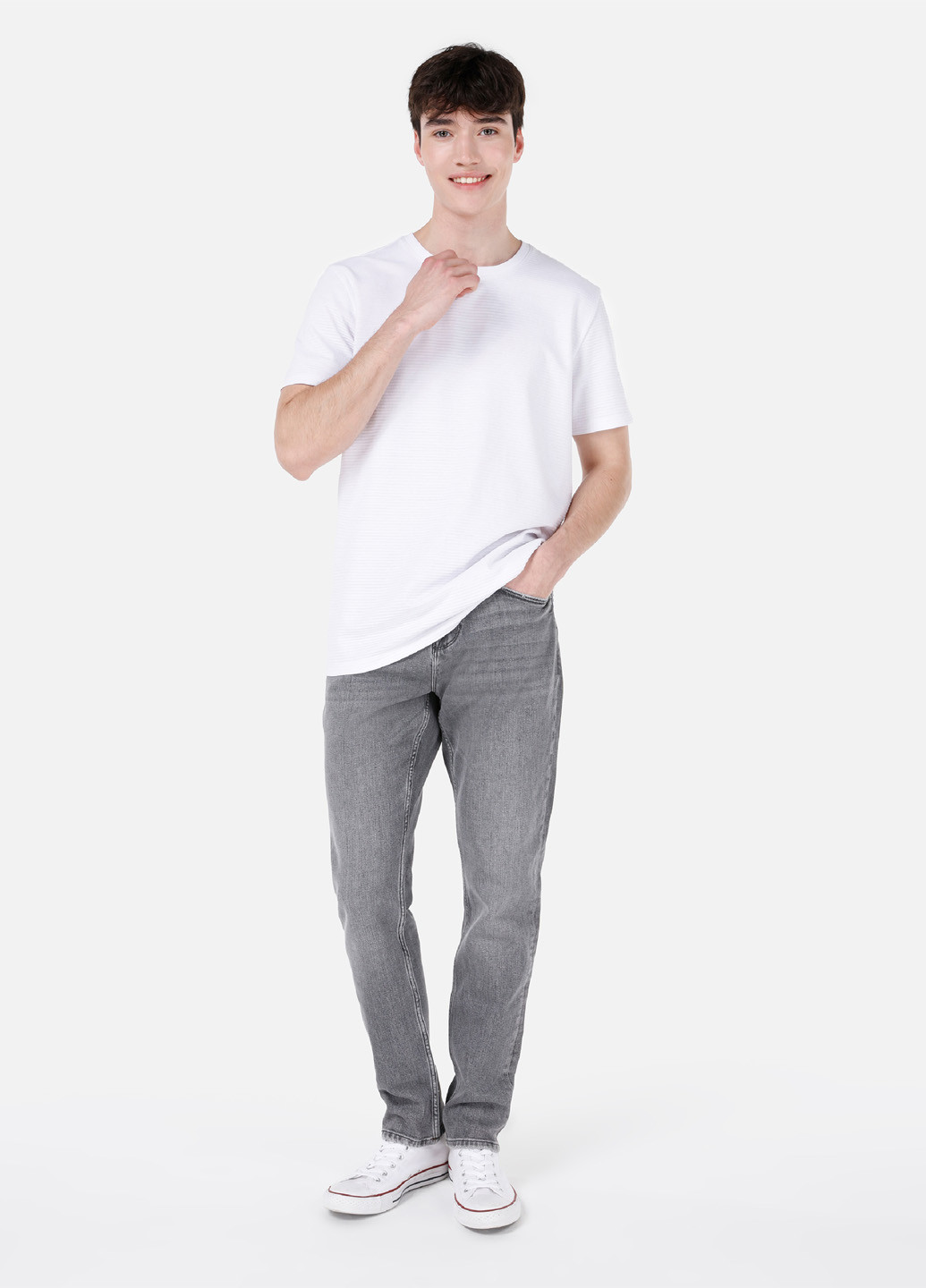 Белая футболка Colin's