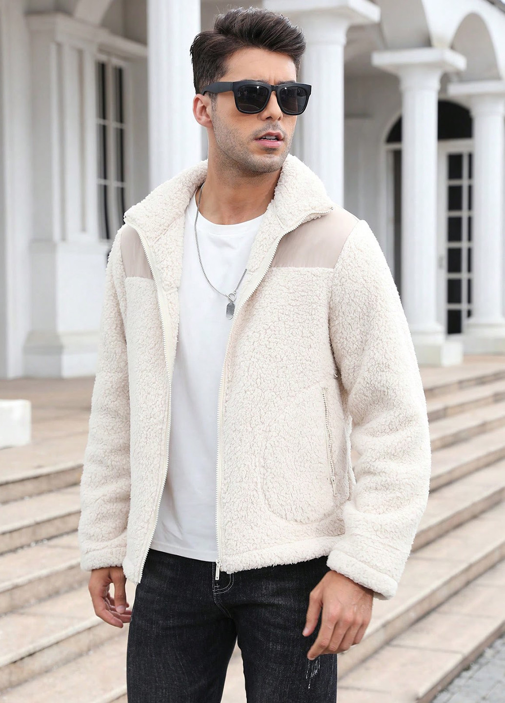 Кремова демісезонна куртка SHEIN