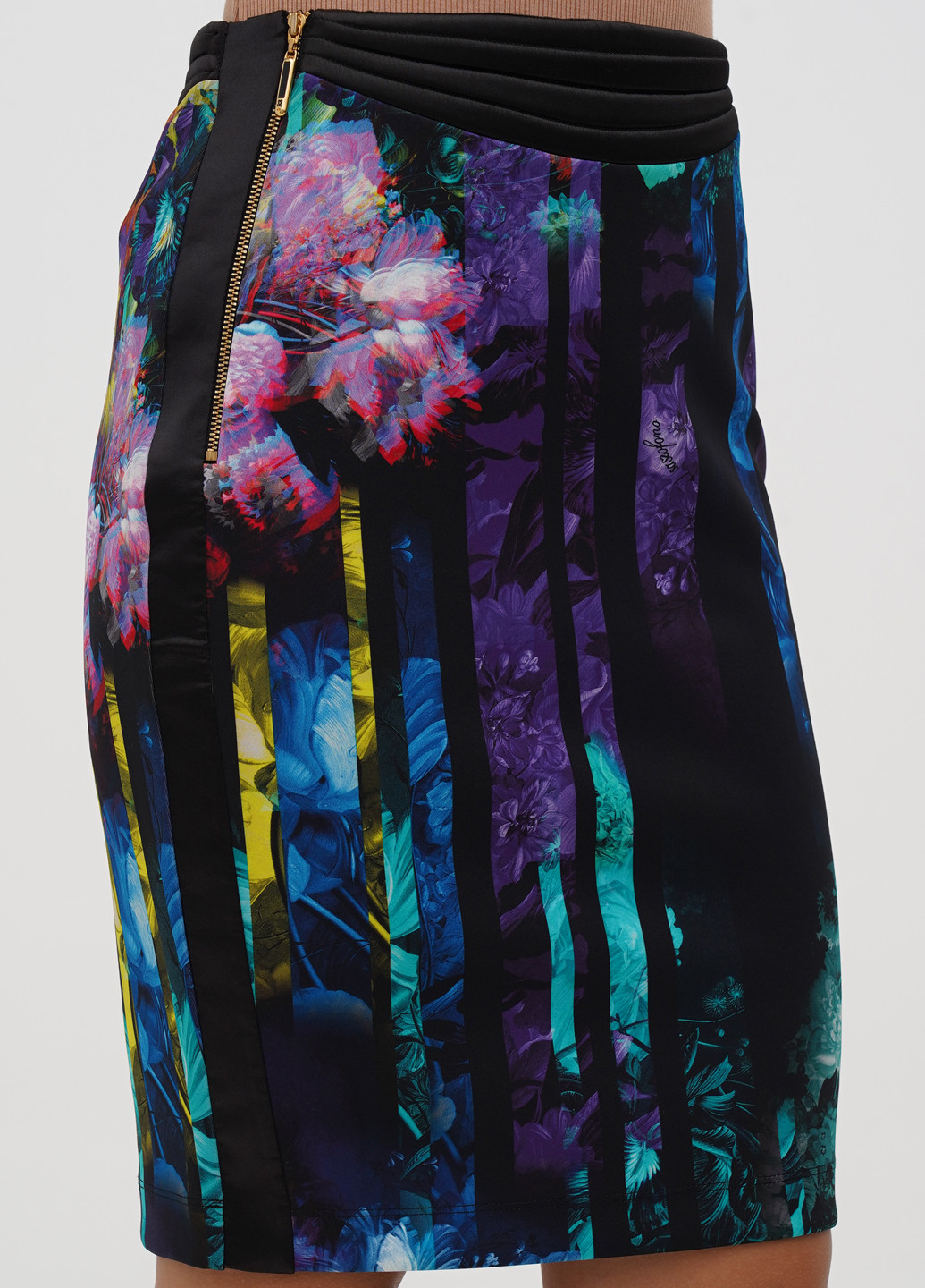 Черная кэжуал с рисунком юбка Sassofono карандаш