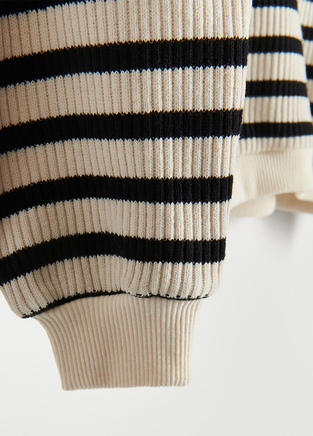 Молочный демисезонный джемпер джемпер Reserved