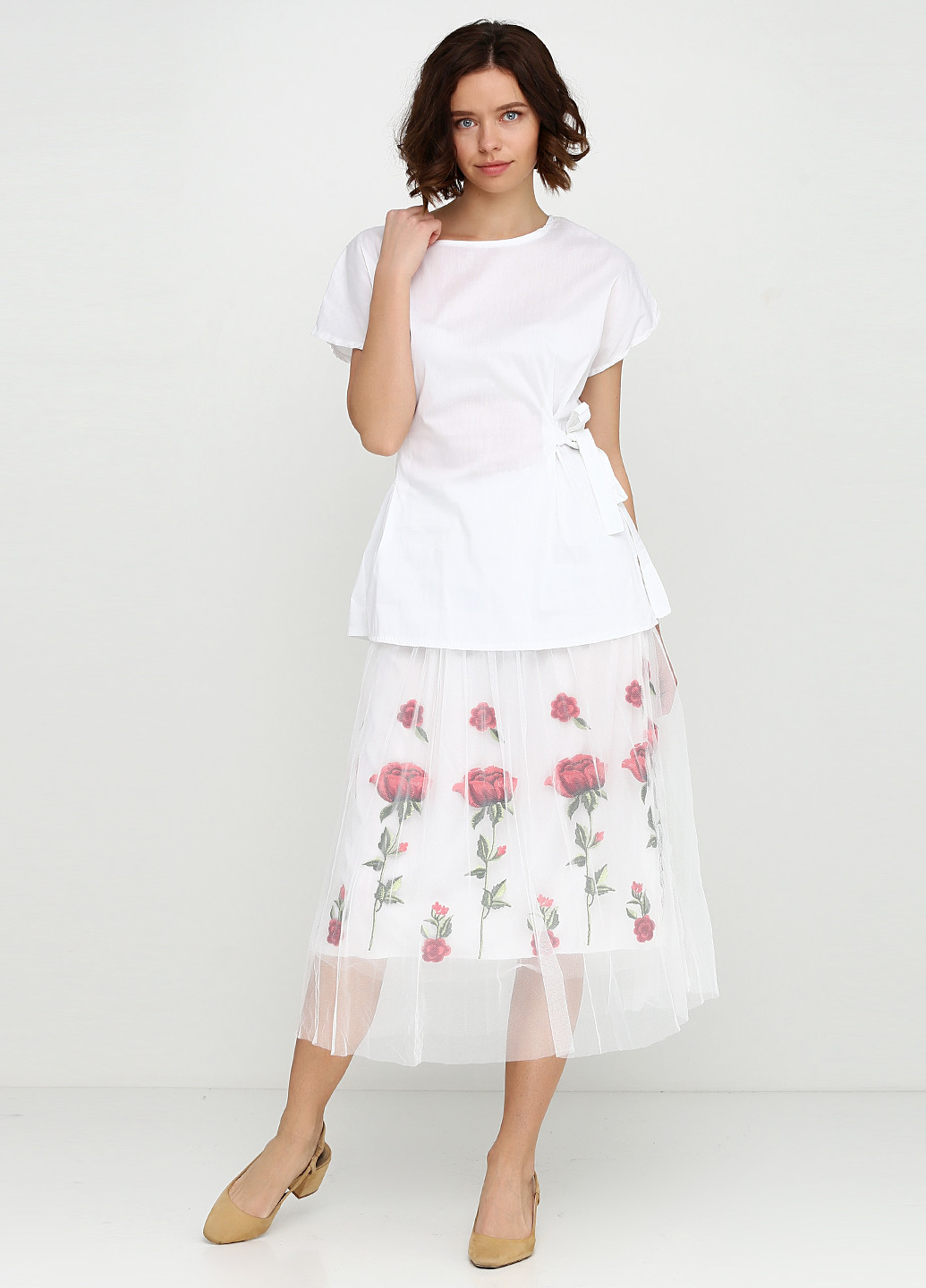 Белая кэжуал цветочной расцветки юбка New Collection макси