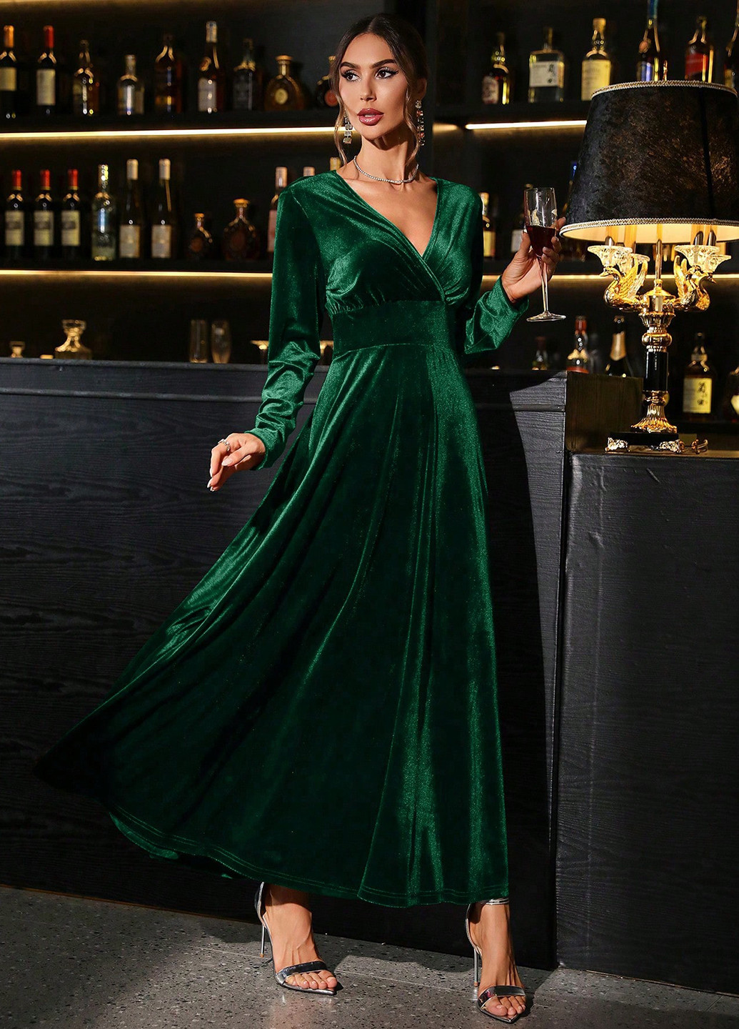 Темно-зелена вечірня сукня в стилі армпір SHEIN однотонна