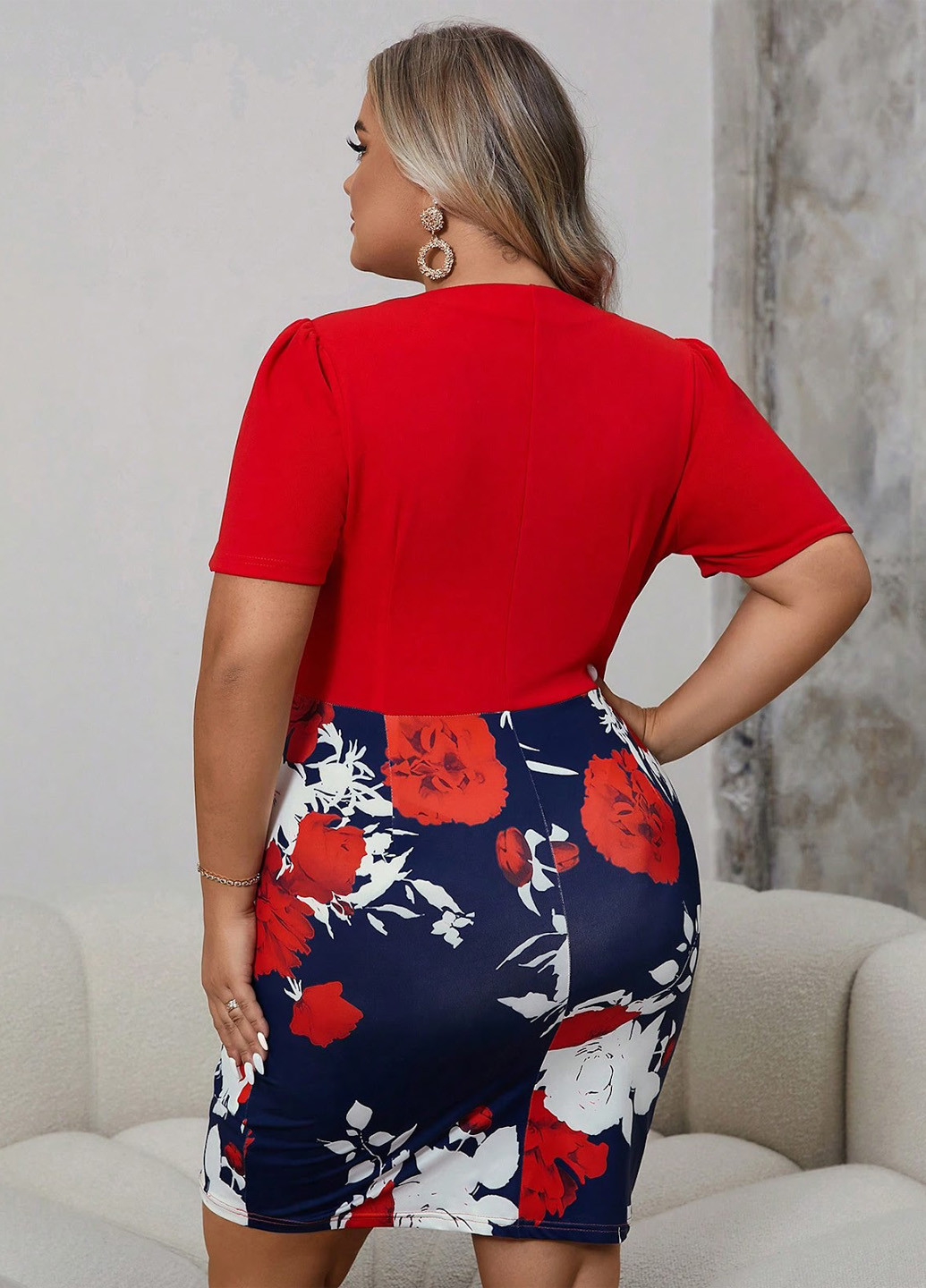 Комбинированное кэжуал платье футляр SHEIN с цветочным принтом