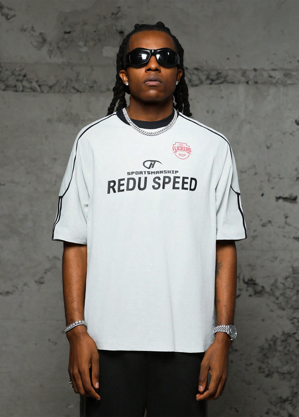 Біла футболка SHEIN