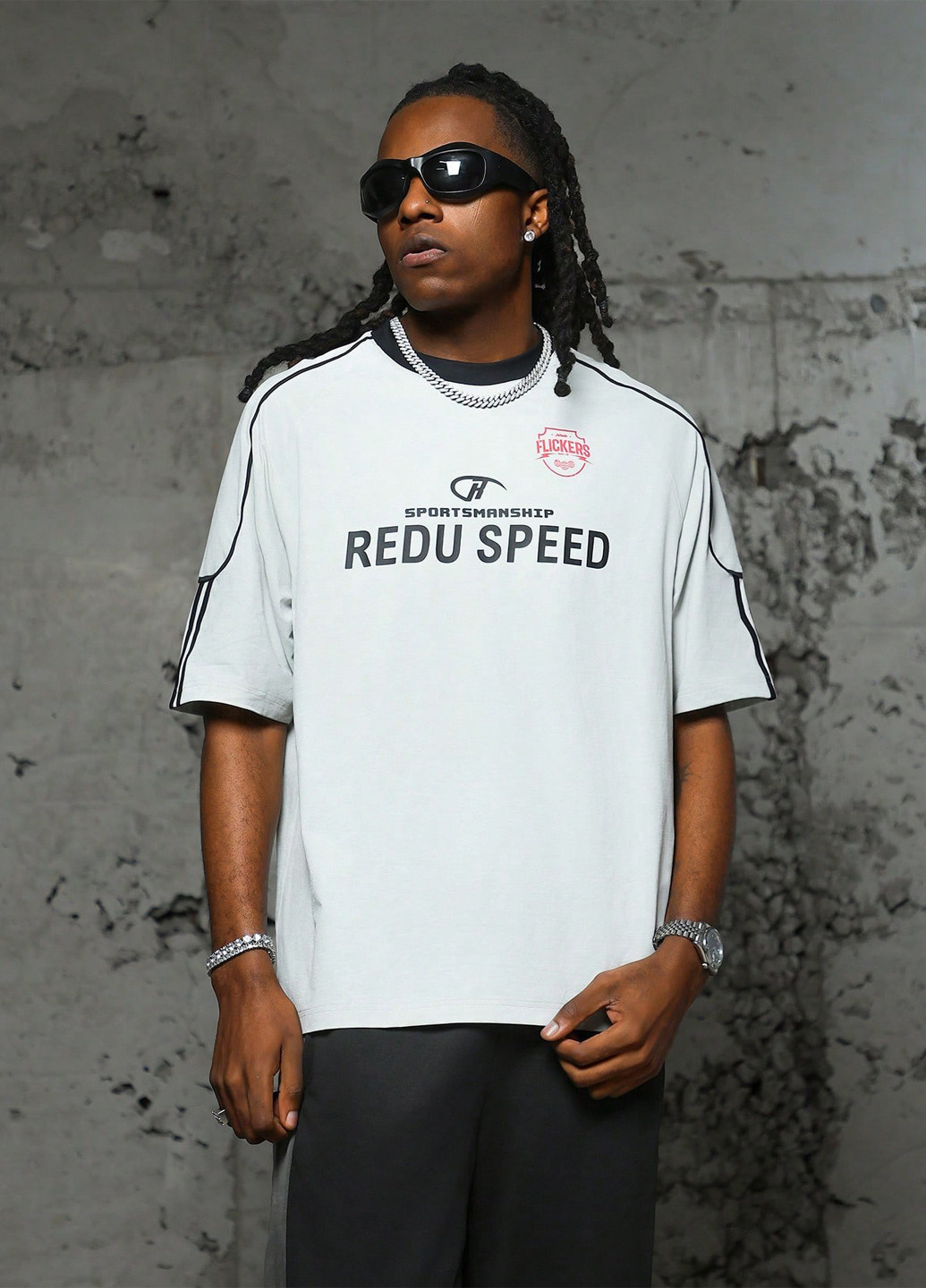 Біла футболка SHEIN