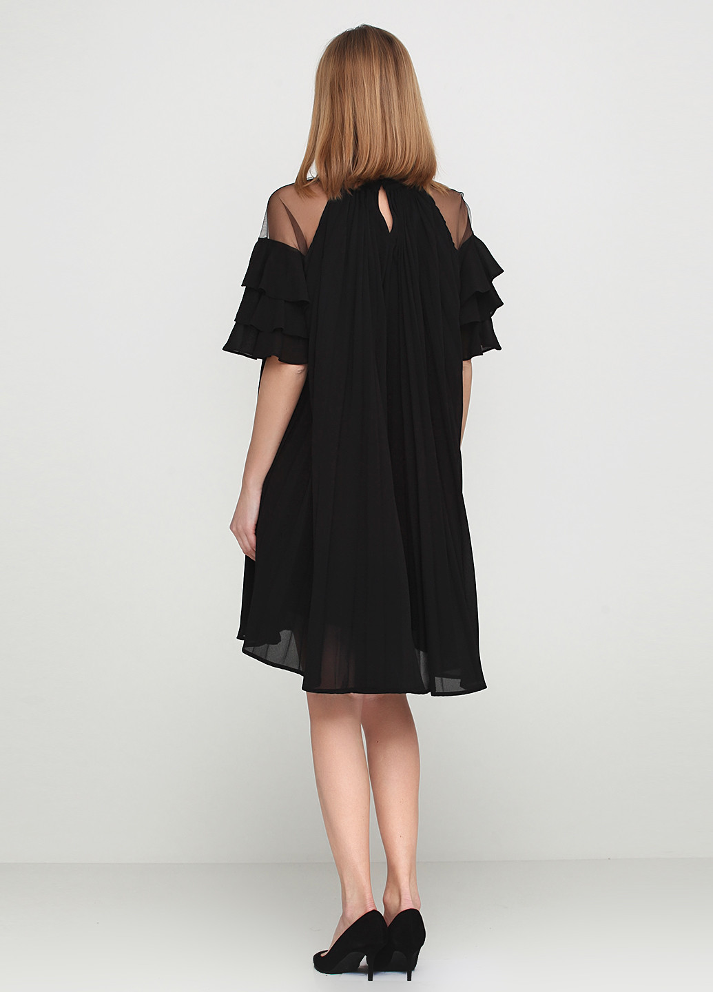 Черное кэжуал платье Luzabelle однотонное