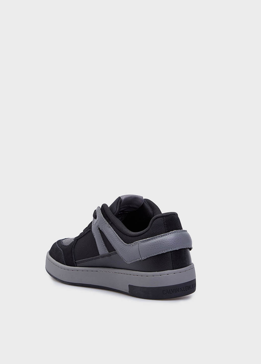 Чорні всесезон кросівки Calvin Klein Jeans