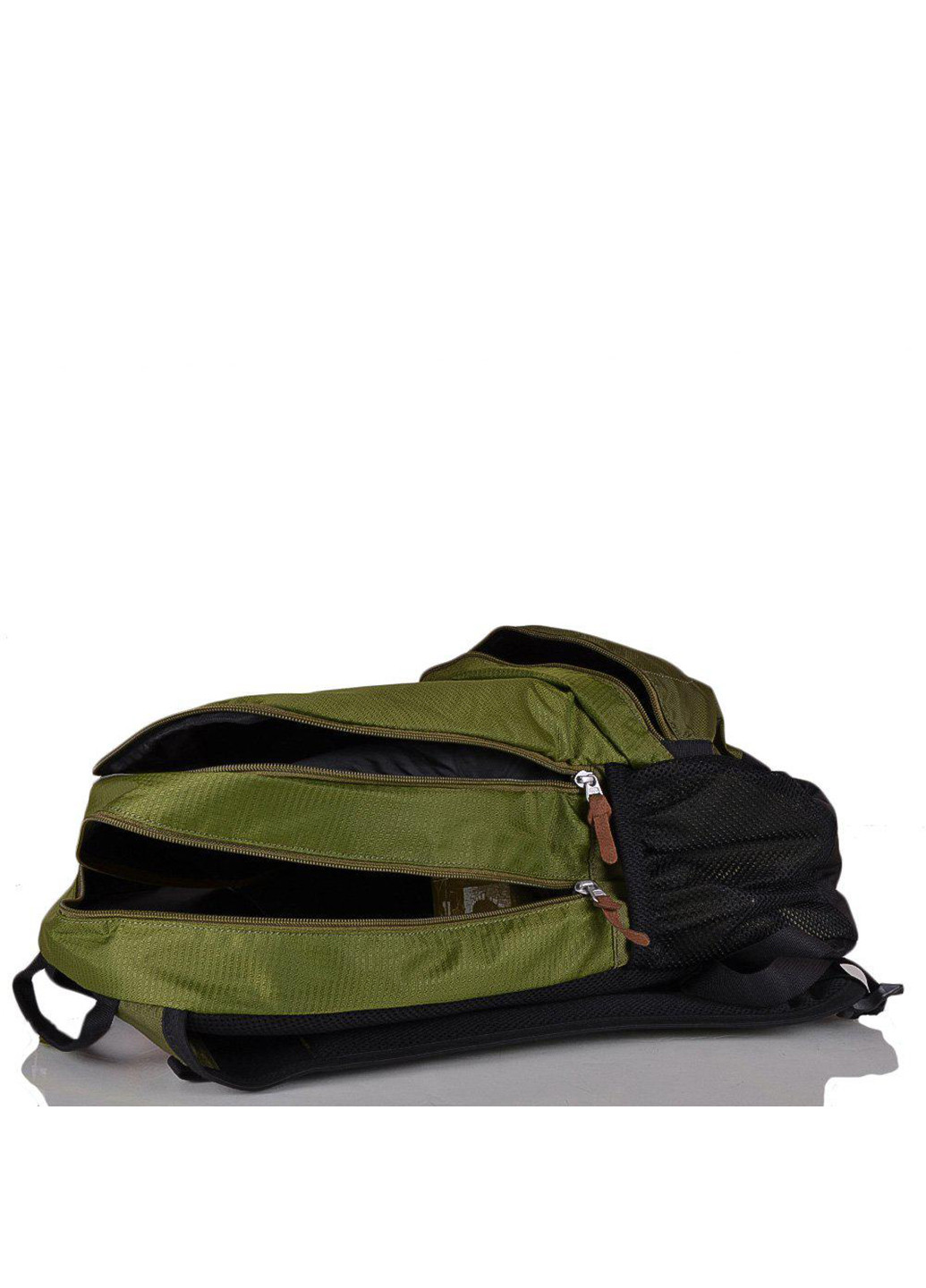 Чоловічий рюкзак для ноубуку 33х49х20 см Onepolar (252127923)