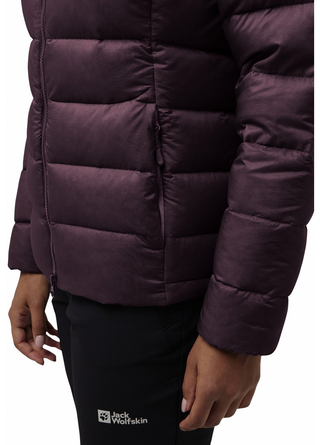 Фіолетовий зимній Пуховик Jack Wolfskin