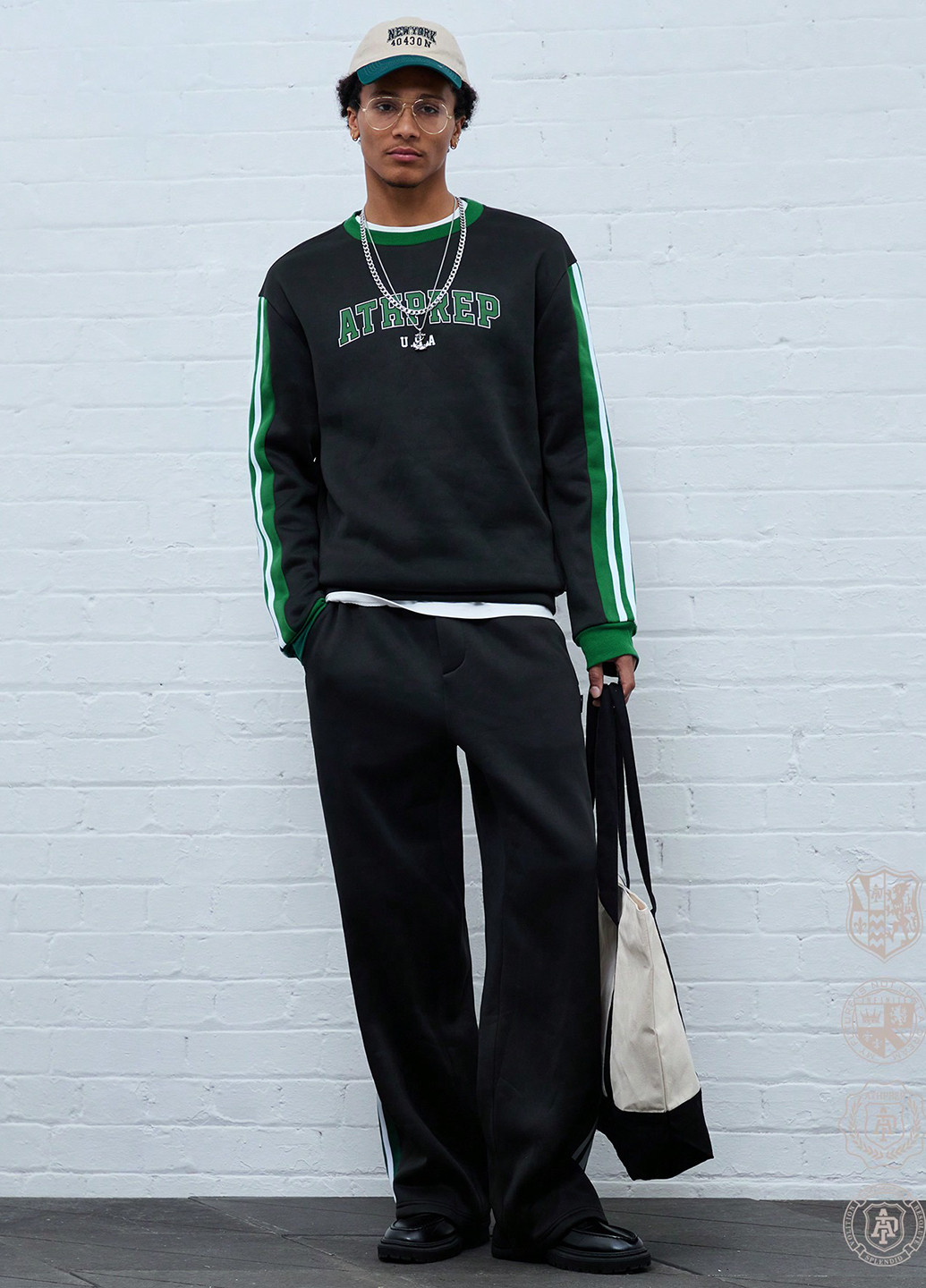 Комбінований демісезонний костюм (світшот, штани) брючний SHEIN