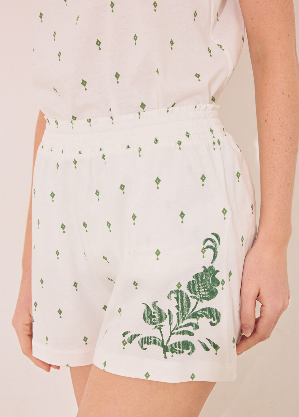 Біла всесезон піжама (майка, шорти) майка + шорти Women'secret