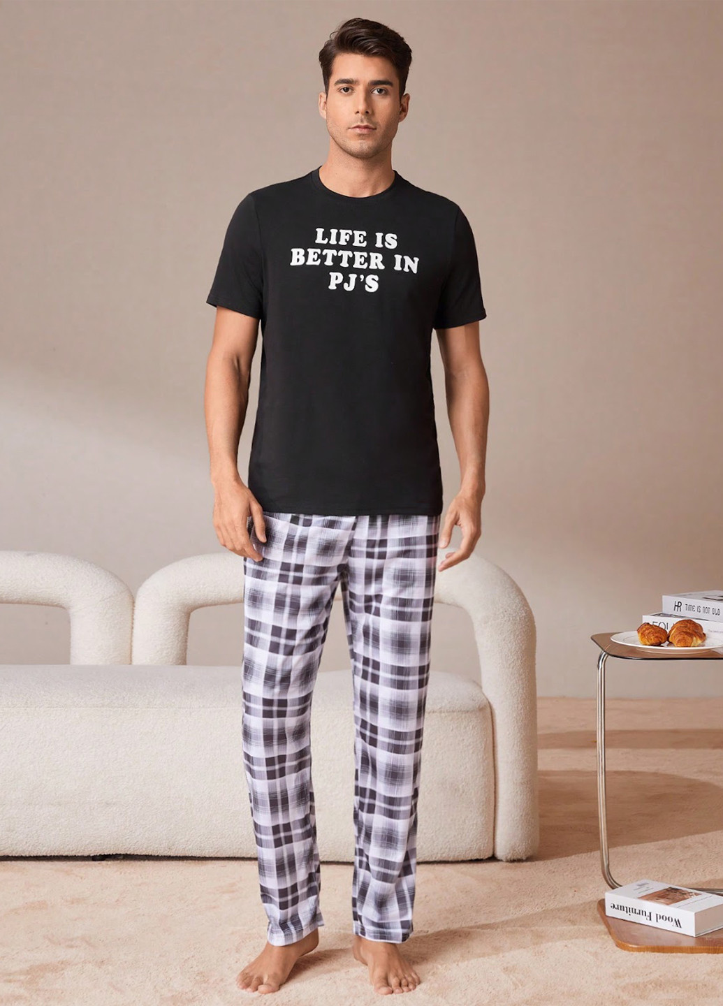 Чорна футболка з коротким рукавом SHEIN