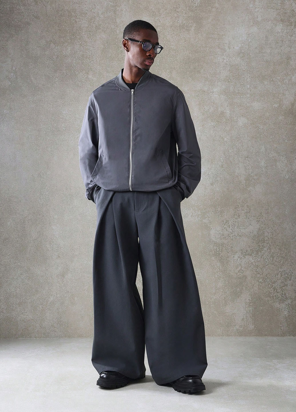 Бомбер SHEIN на блискавці (339827850)