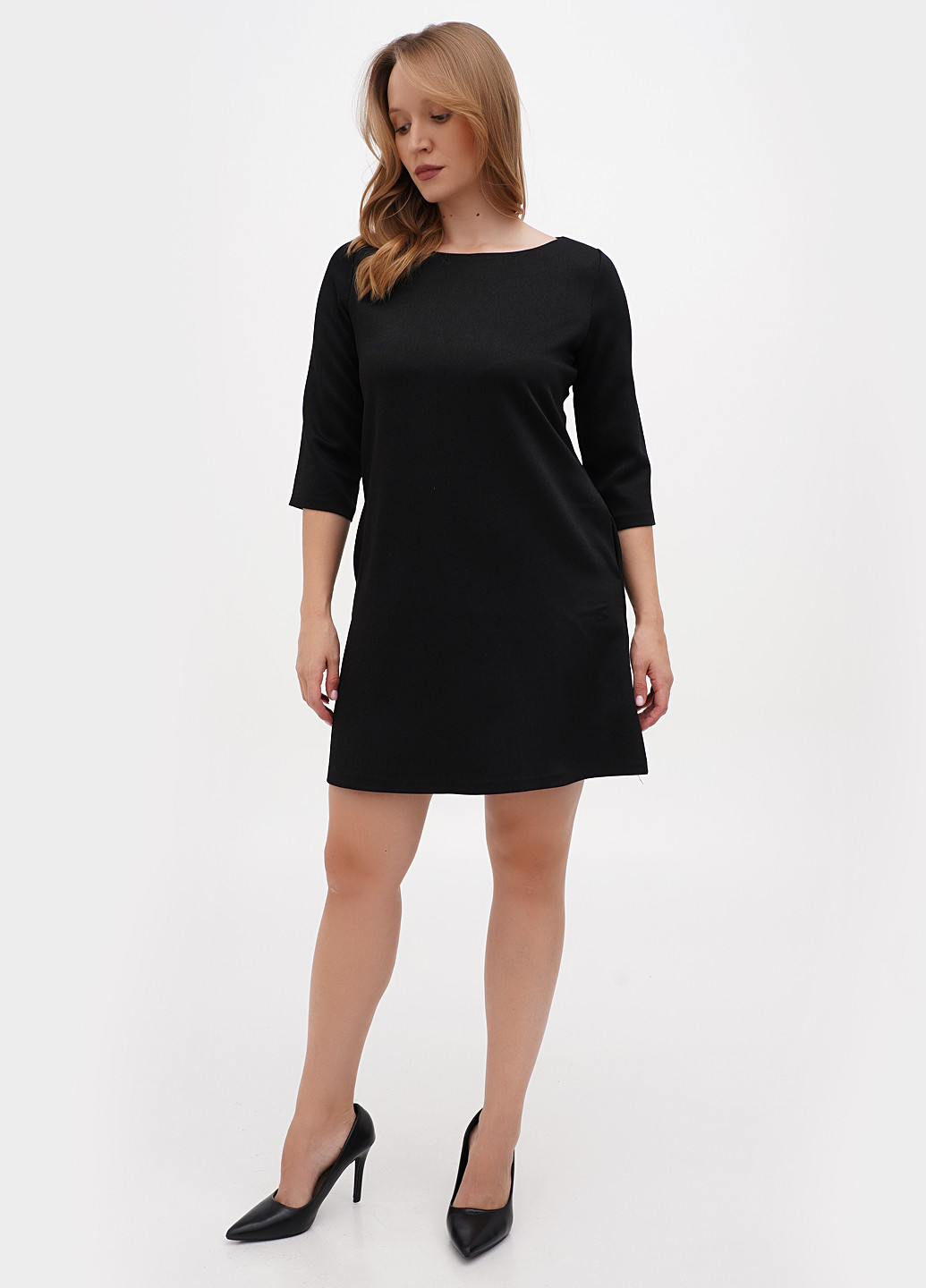 Чорна кежуал сукня а-силует Sassofono однотонна