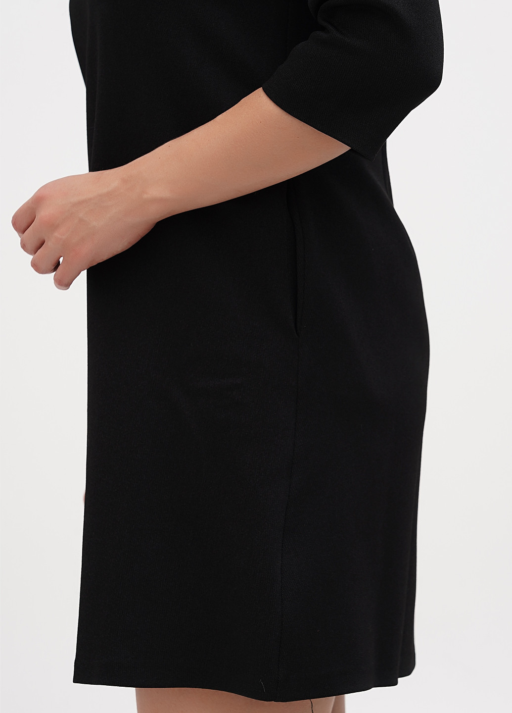 Чорна кежуал сукня а-силует Sassofono однотонна