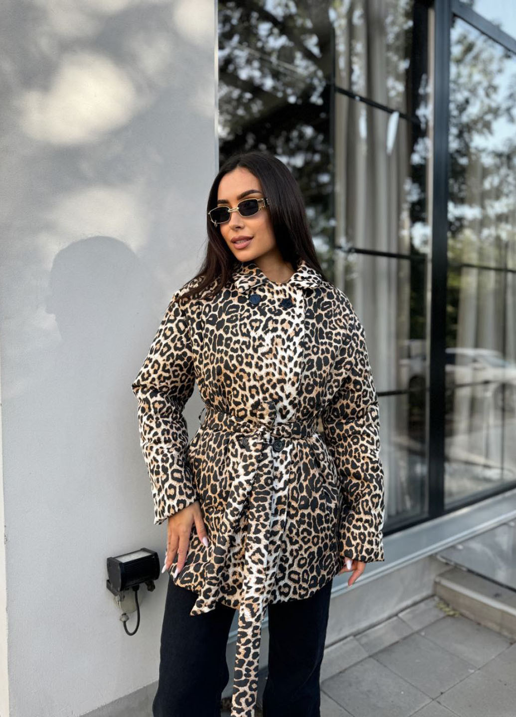 Коричнева демісезонна куртка No Brand