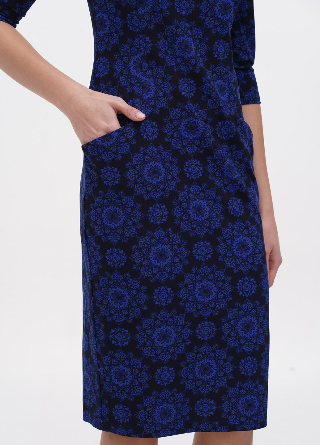 Темно-синя кежуал сукня Laura Bettini з орнаментом