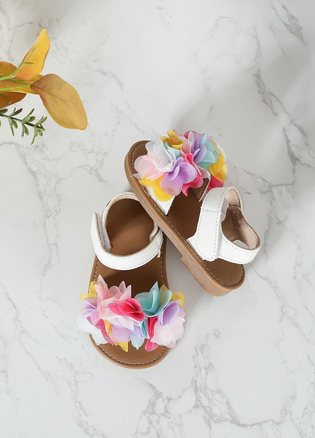 Белые кэжуал сандалии SHEIN на липучке