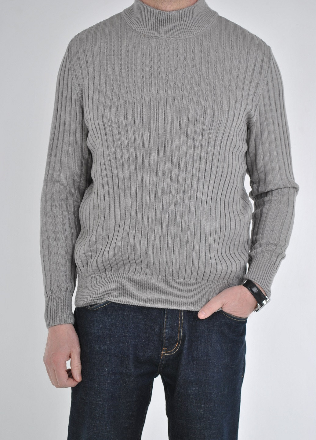 Сірий демісезонний светр зі стійкою Berta Lucci