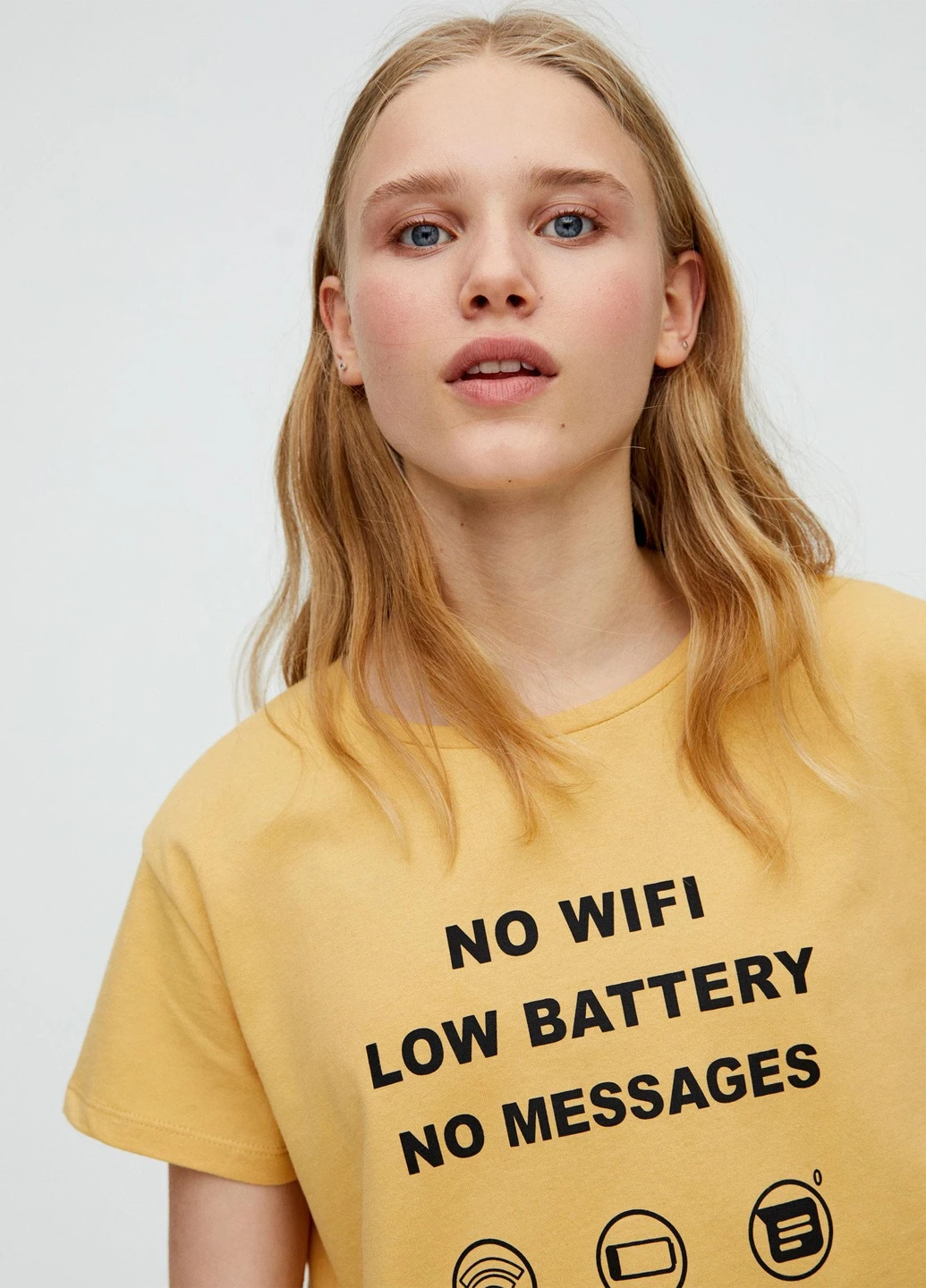 Футболка,блідо-жовтий з принтом, Pull & Bear - (254655802)