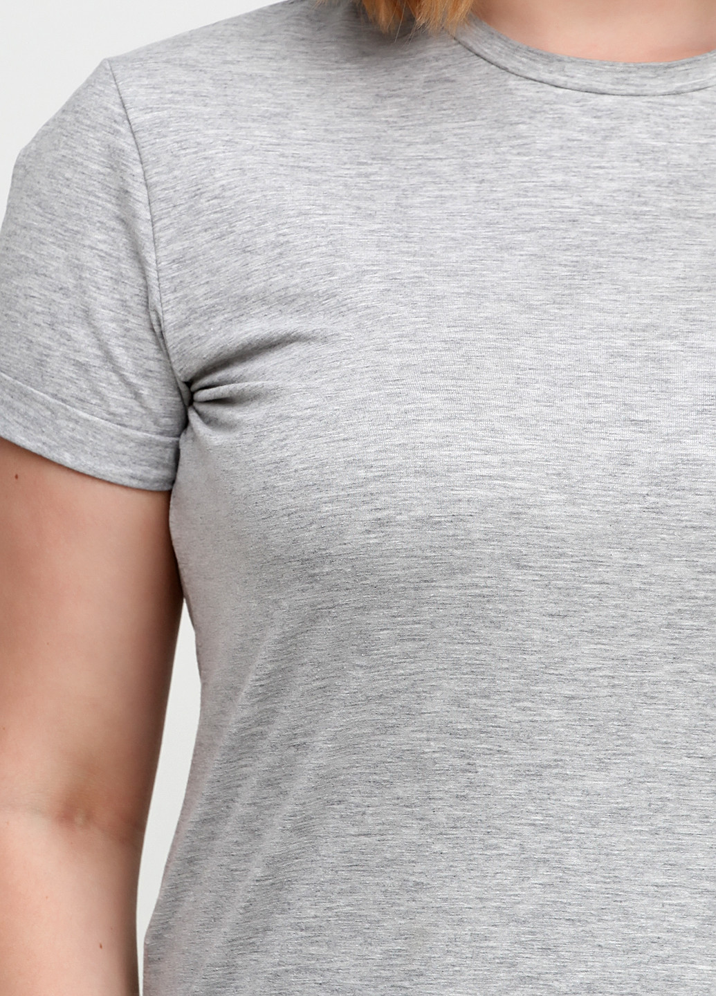 Світло-сіра літня футболка жіноча 19ж441-24 ліловий з коротким рукавом Malta