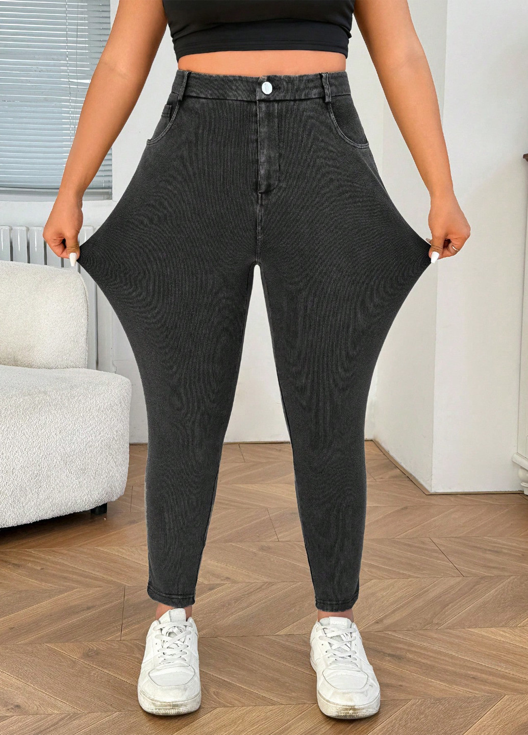 Черные демисезонные джеггинсы SHEIN