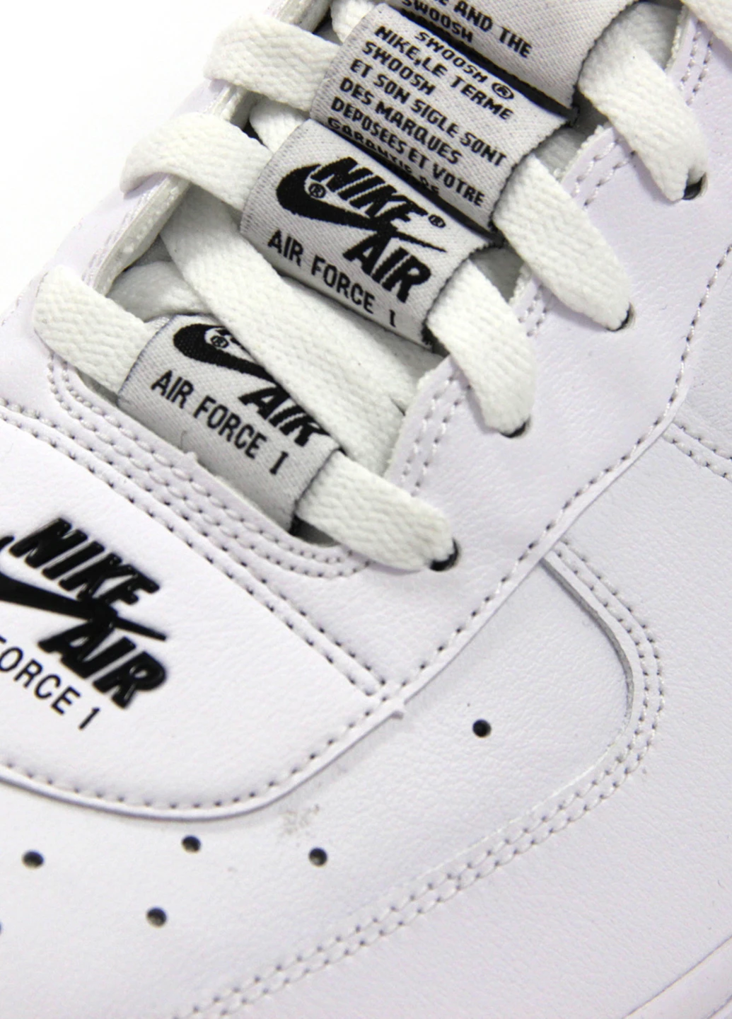 Белые демисезонные мужские кроссовки air force 1 '07 lv8 3 cj1379-100 Nike