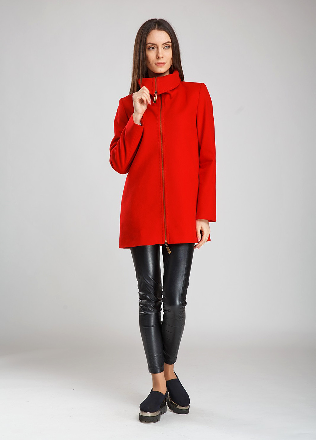 Красное демисезонное Пальто однобортное De Bourrage