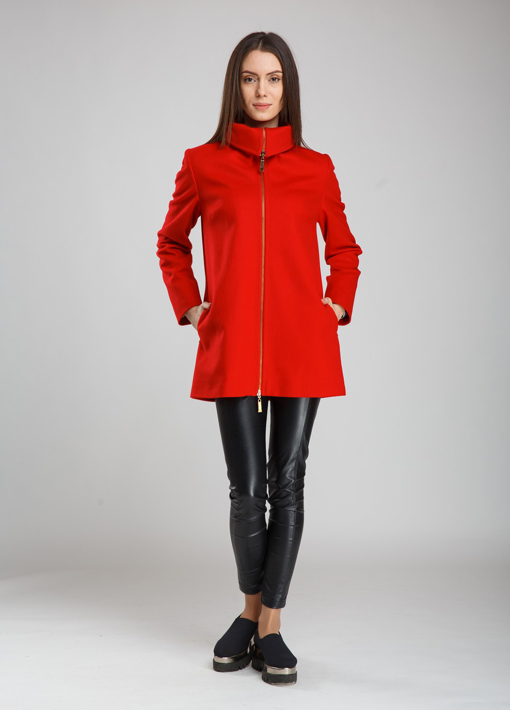 Красное демисезонное Пальто однобортное De Bourrage