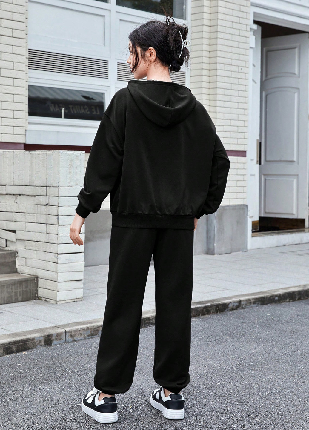 Чорний демісезонний костюм (худі, штани) брючний SHEIN