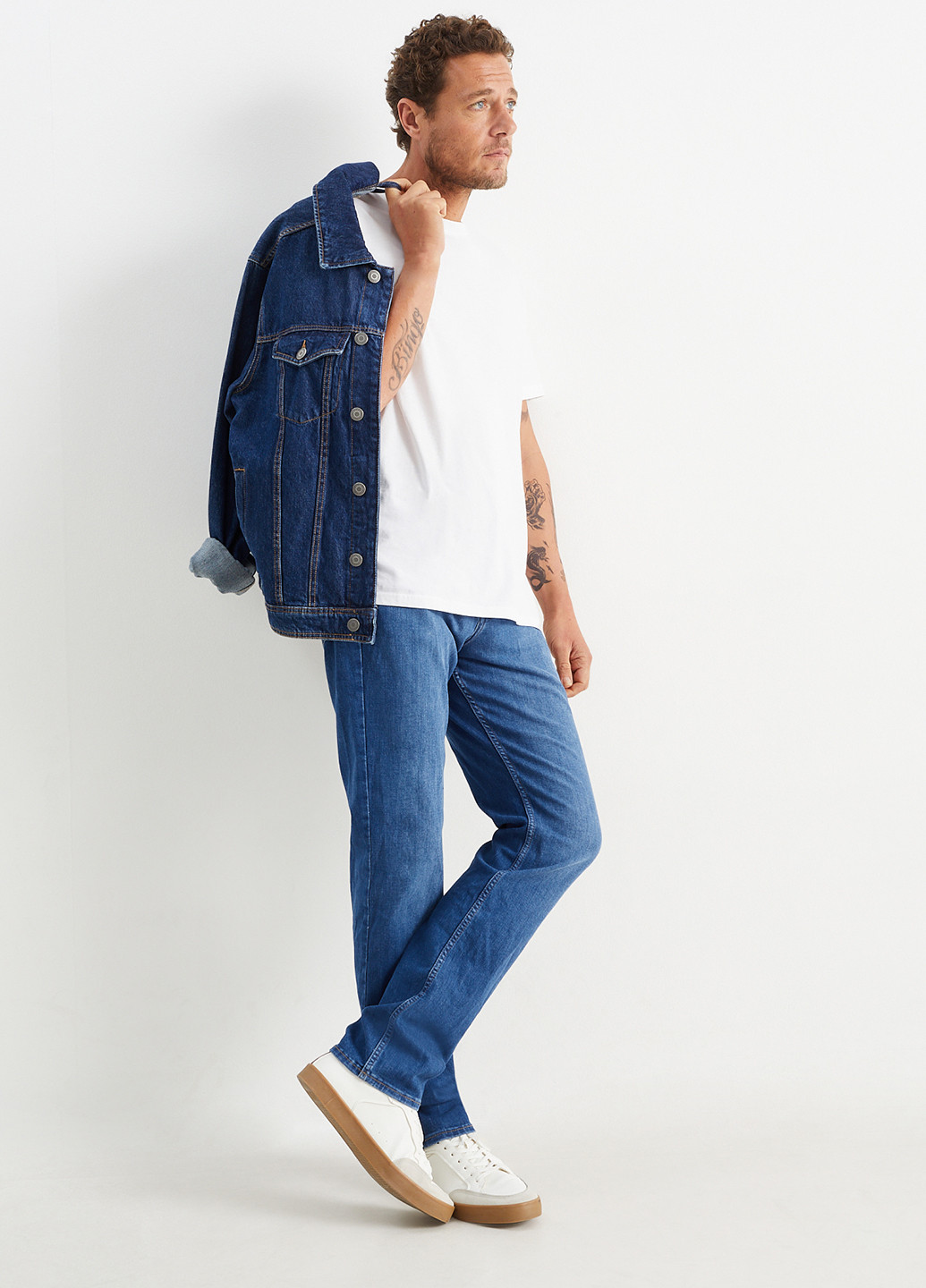 Синие демисезонные прямые джинсы C&A