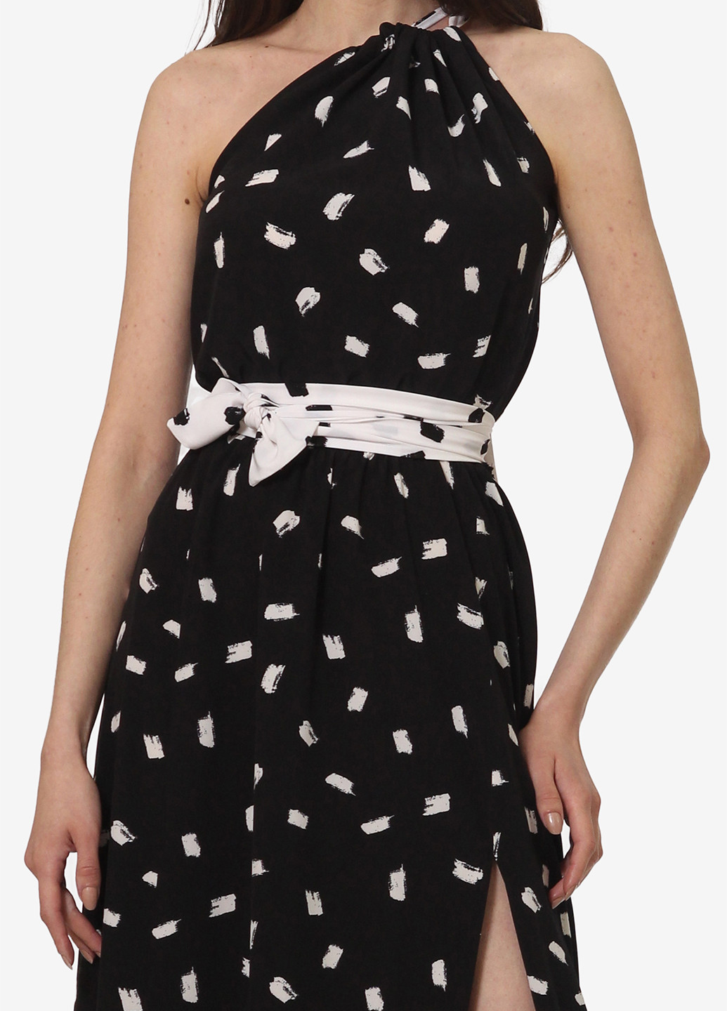 Черно-белое кэжуал платье на одно плечо Lila Kass с абстрактным узором