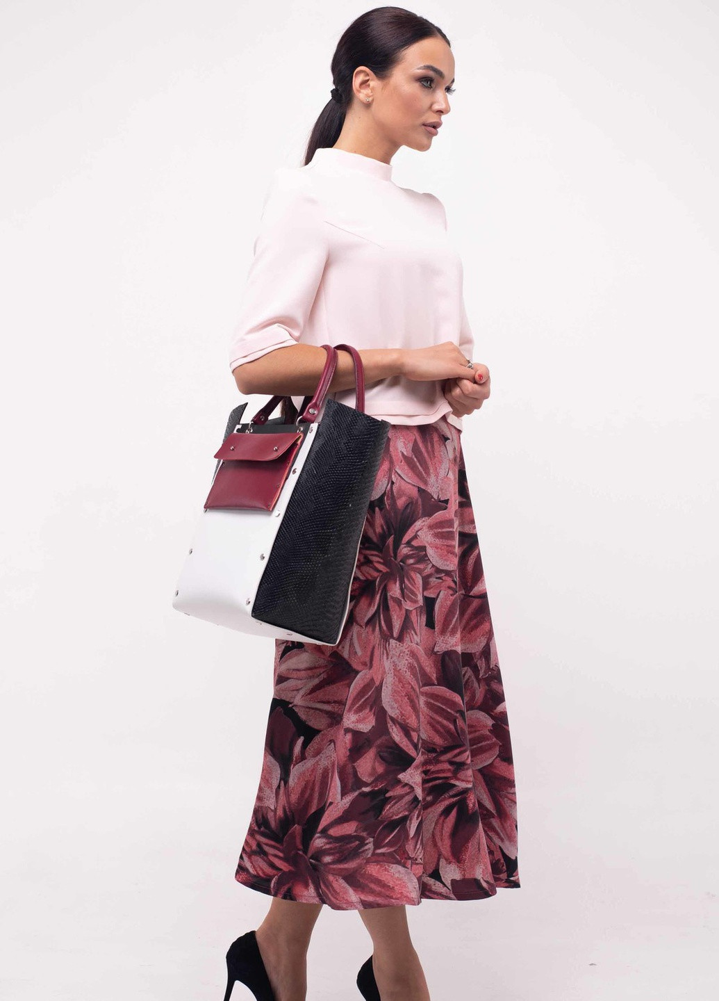 Розовая однотонная юбка Ри Мари
