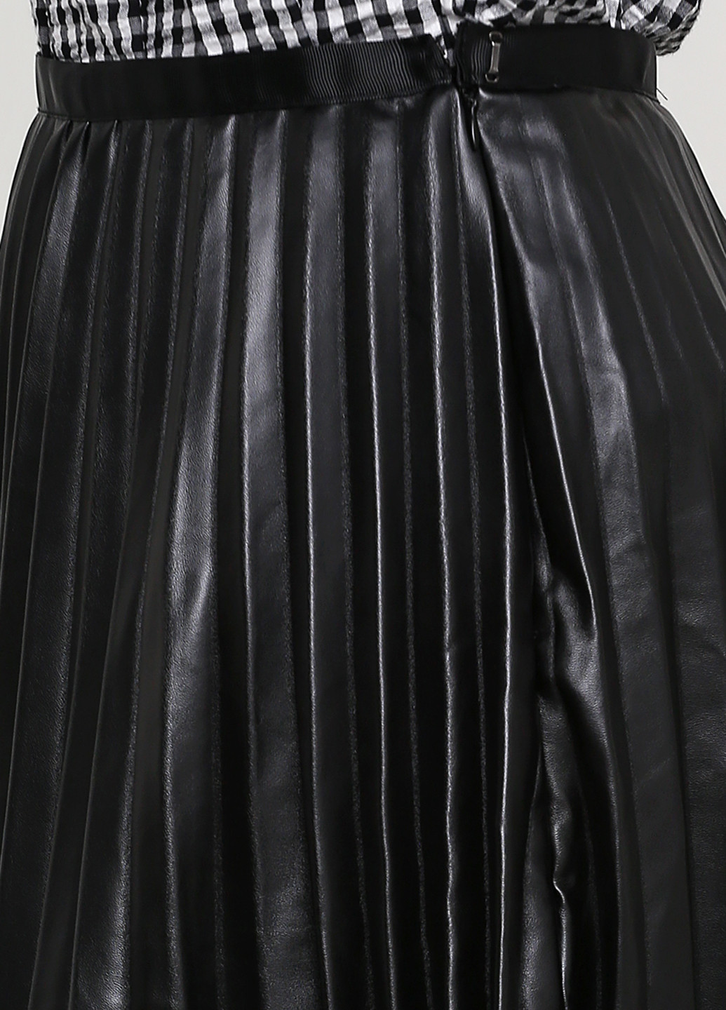 Черная кэжуал однотонная юбка Alcott плиссе