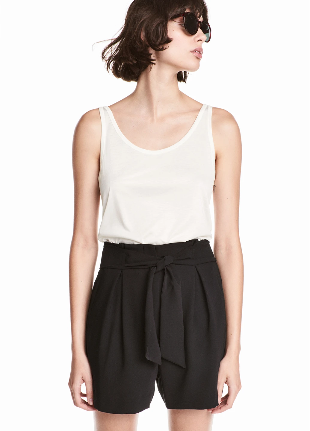 Шорти H&M (61895564)