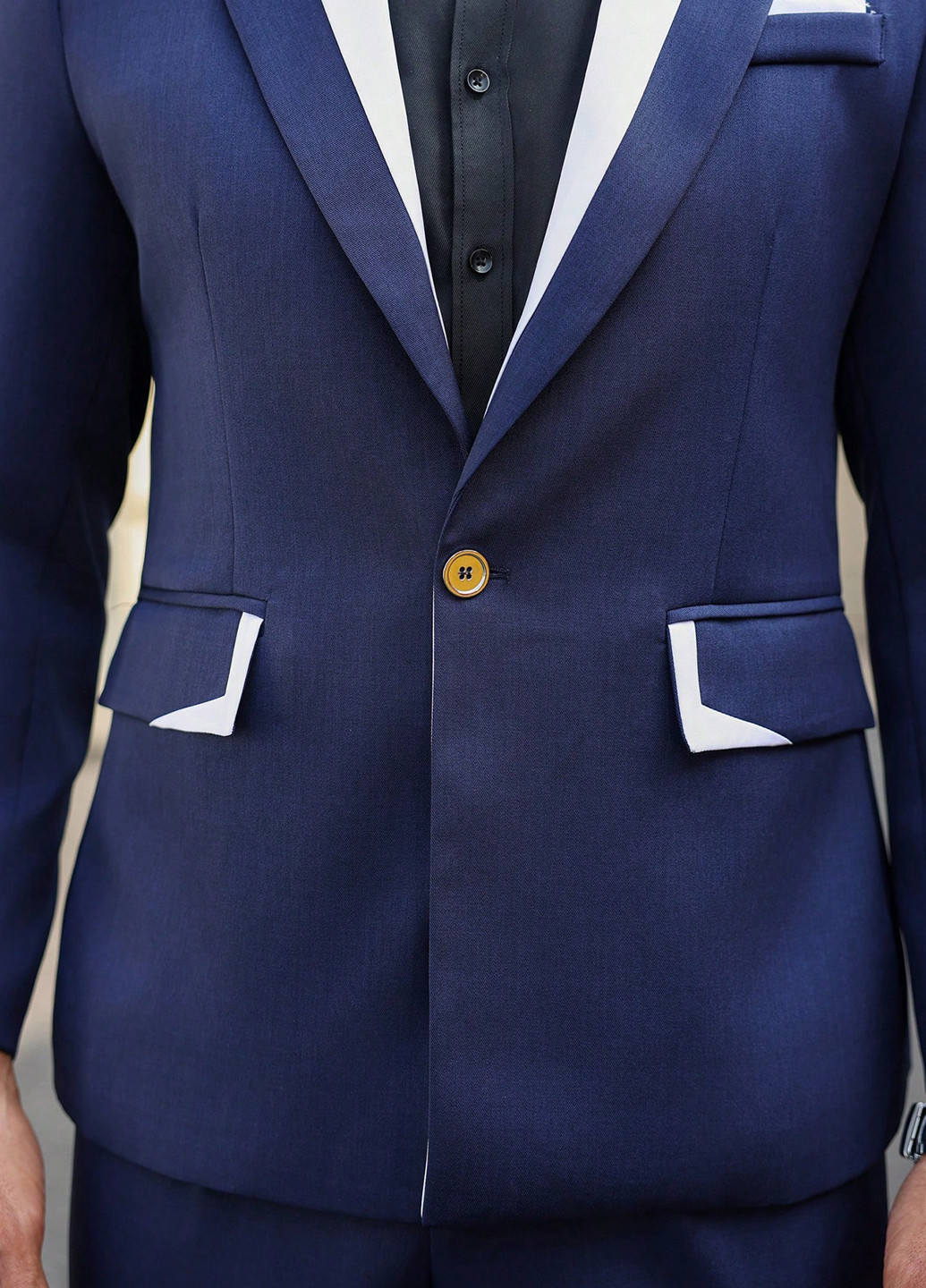 Темно-синий демисезонный костюм (пиджак, брюки) брючный SHEIN