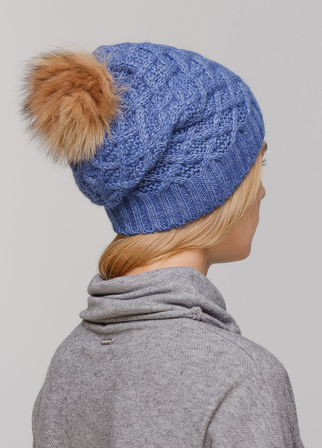 Зимняя теплая женская шапка на флисовой подкладке 550670 Merlini (249643371)
